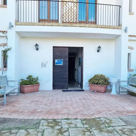 Barko & Aparthotel Steccato di Cutro