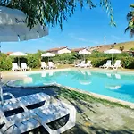 Barko & Lejlighedshotel 4*