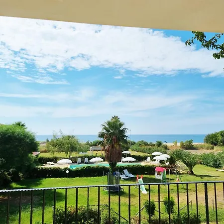 Barko & Lejlighedshotel